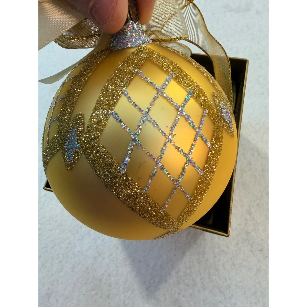 Waterford Holiday Heirlooms Avoca Grande Ball Gold Glass Ornament Limited Series